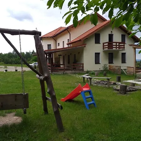 Pensiunea Rozelor Statiunea Climaterica Sambata